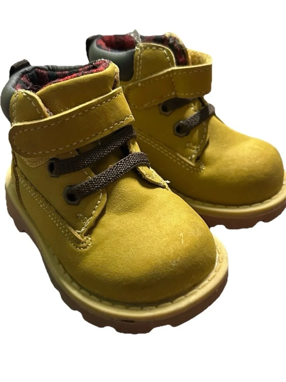 N/A stylish yellow